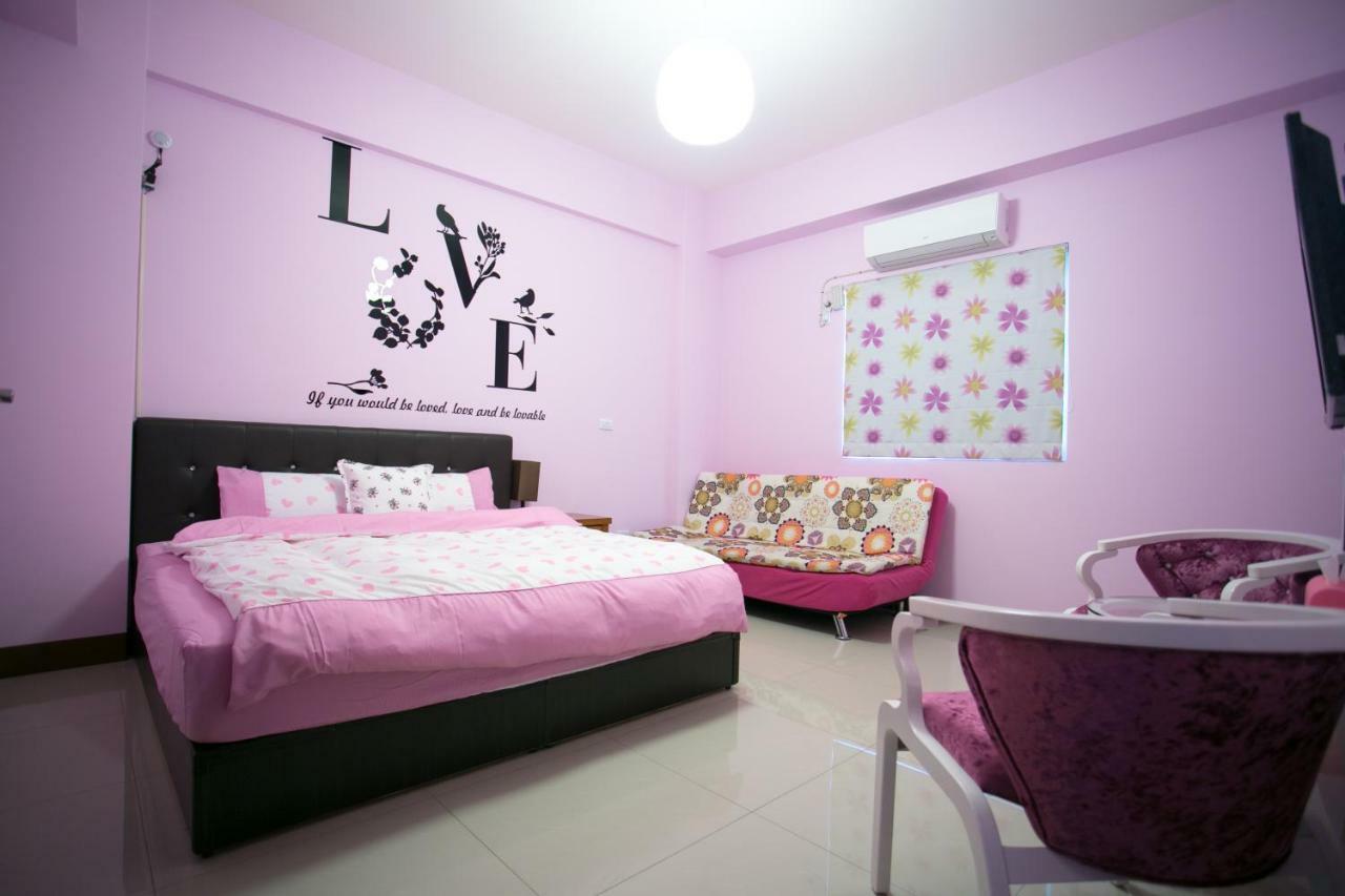 Smile House Bed & Breakfast Taitung Екстериор снимка